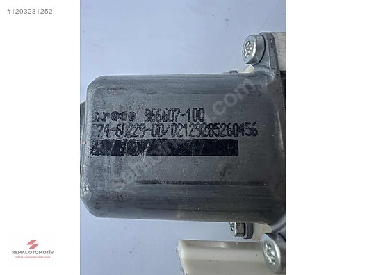 AUDI A4 B8 SAĞ ARKA CAM MOTORU 966607-100 966607100