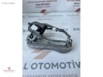 BMW X5 E53 KAPI KOLU İÇ MEKANİZMA BRAKETİ 8243615