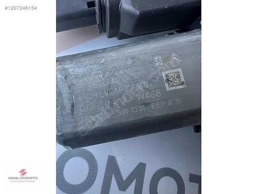 PEUGEOT 3008 5008 CITROEN AIRCROSS SAĞ ÖN CAM KRİKOSU 9829482280
