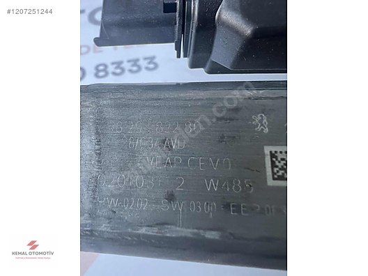 PEUGEOT 3008 5008 CITROEN AIRCROSS SAĞ ÖN CAM KRİKOSU 9829482280