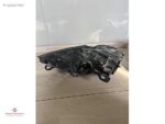 AUDI A3 SEDAN MERCEKLİ LEDLİ SAĞ FAR 8V0941006E (HASARLI)