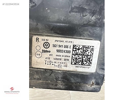 VW GOLF 7 SAĞ ÖN FAR 5G1941006E 90024300 (HASARLI)