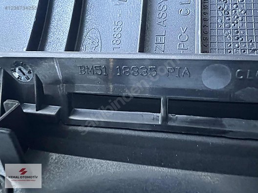 FORD FOCUS 3 RADYO TEYP ÇERÇEVESİ BM51 18835 PIA
