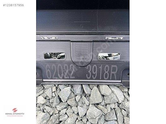 DACIA DUSTER ÖN TAMPON SİSLİ 620220030R MAIS SIFIR
