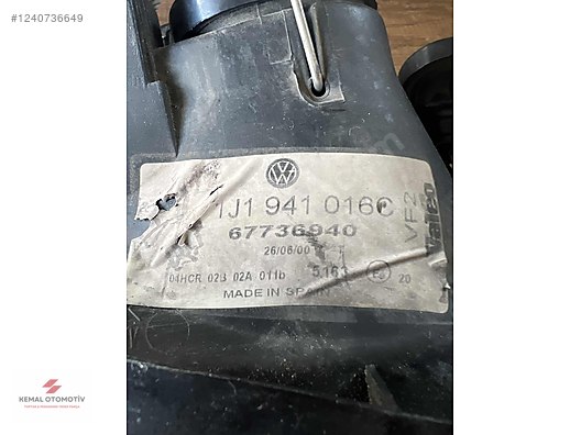 VOLKSWAGEN GOLF 4 XENON SAĞ FAR VALEO 1J1941016C