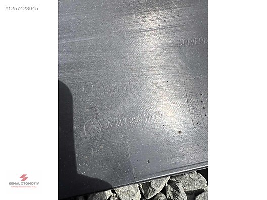 MERCEDES W212 MAKYAJLI KASA ARKA TAMPON 2013-2016 A2128857625