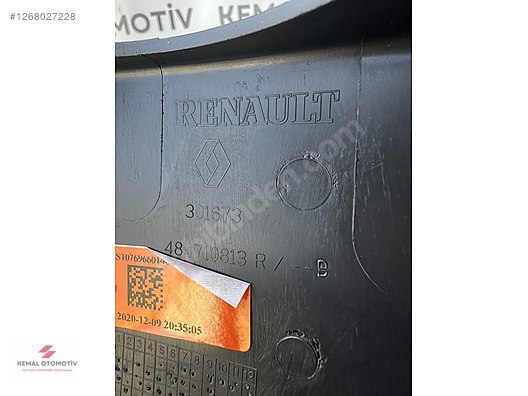 RENAULT CLIO 4 DİREKSİYON ÜST KAPAĞI BAKALİTİ 484710813R